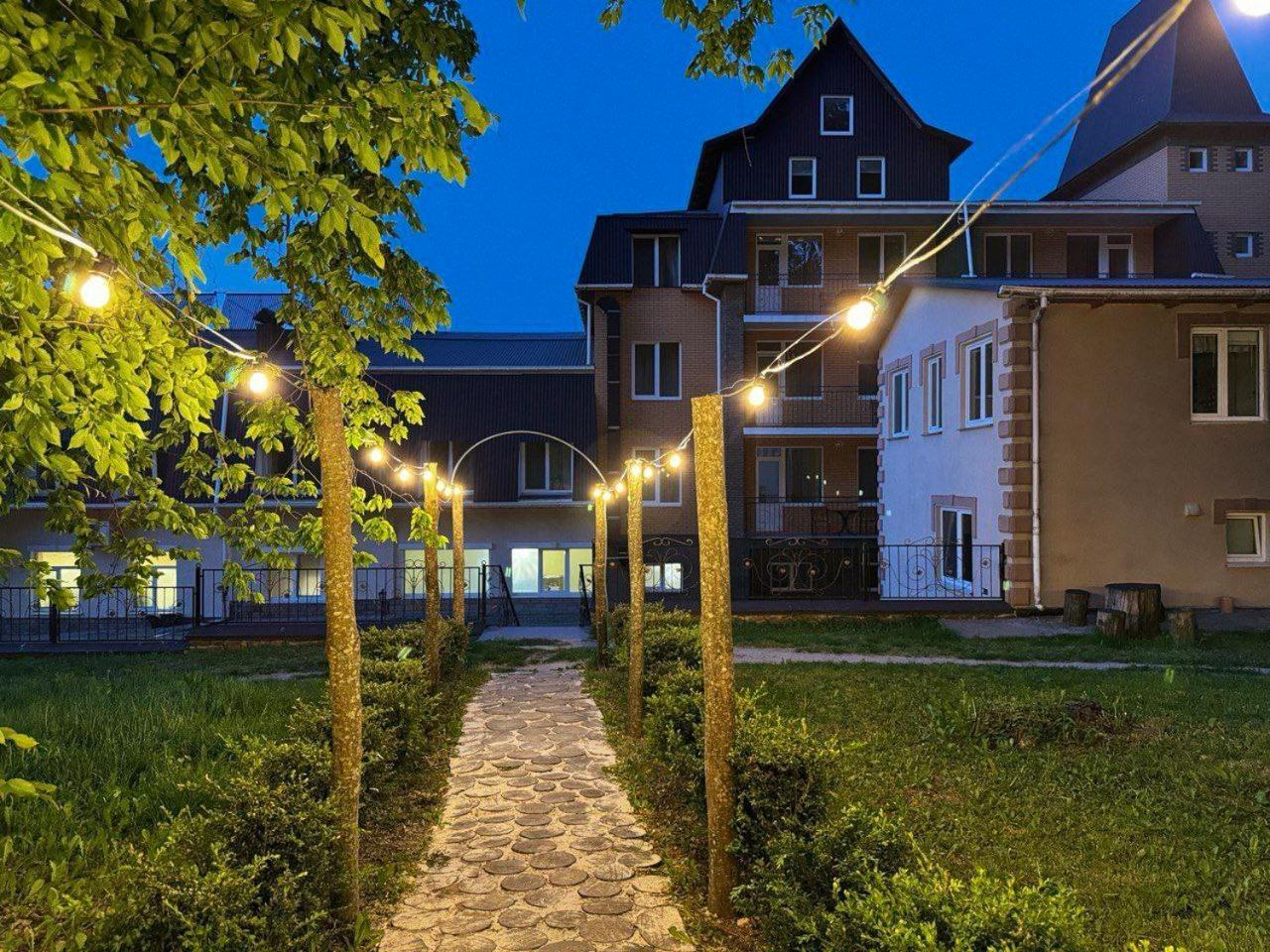 Vitapark Sonyachnyy Provans Сатанов Экстерьер фото