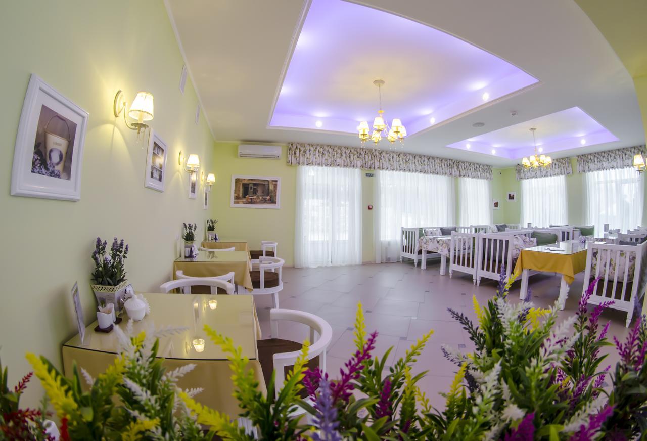 Vitapark Sonyachnyy Provans Сатанов Экстерьер фото